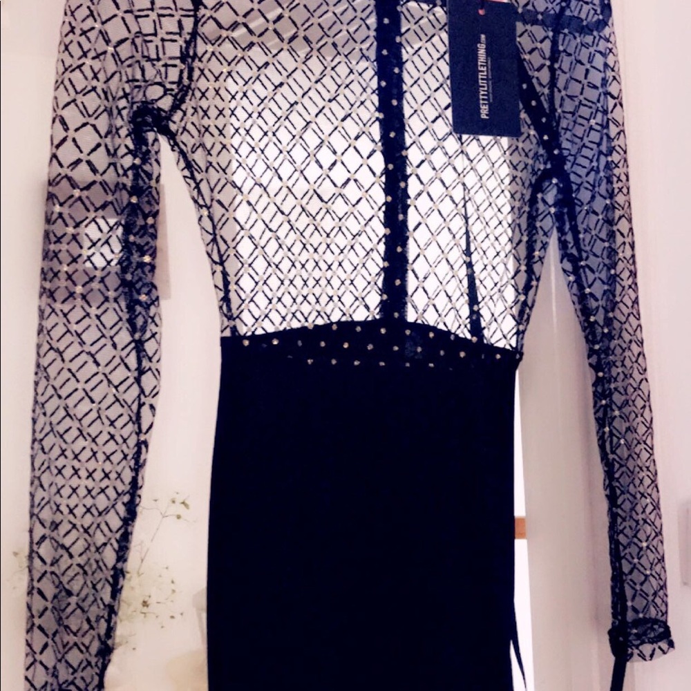 Dress - Picture 3 of 3